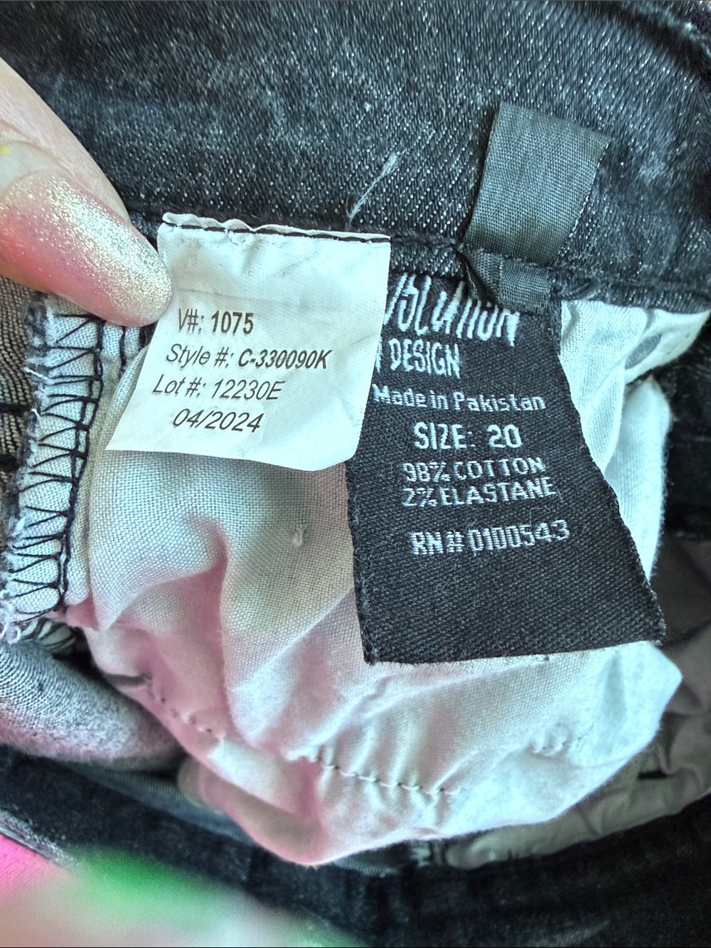 Evolution In Design Women’s Distressed Grey Jeans - Unbranded - Picture 9 of 12